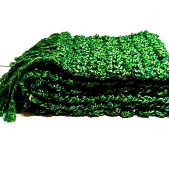 Green Scarf 67x7 Retro Chunky Handmade Crochet Hand Knit Christmas Gift NWT - Picture 2 of 9